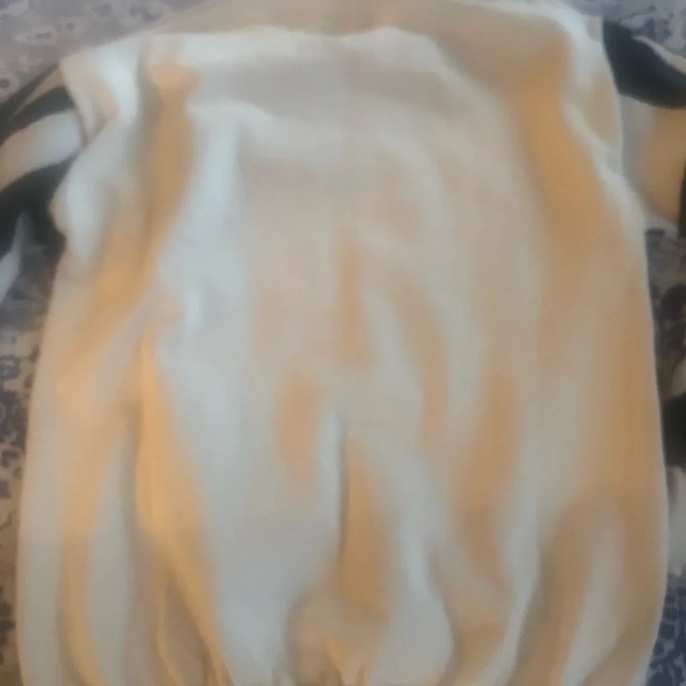 SHEIN sweater NEW size medium never worn, beige in color. Absolutely beautiful! - Picture 9 of 9